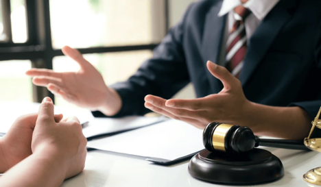 How a Maritime Lawyer Can Maximize Your Settlement in Marine Injury Cases