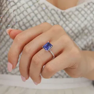 Discover the Beauty of Lily Arkwright Engagement Rings