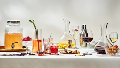 Choosing the Right Glassware for Restaurants, Hotels, and Homes
