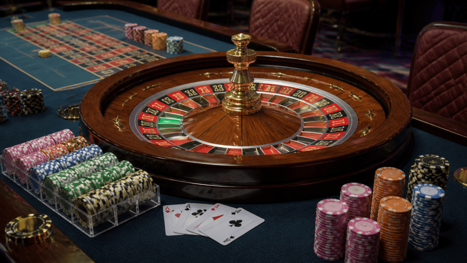 Tavolo da casinò con roulette e fiches