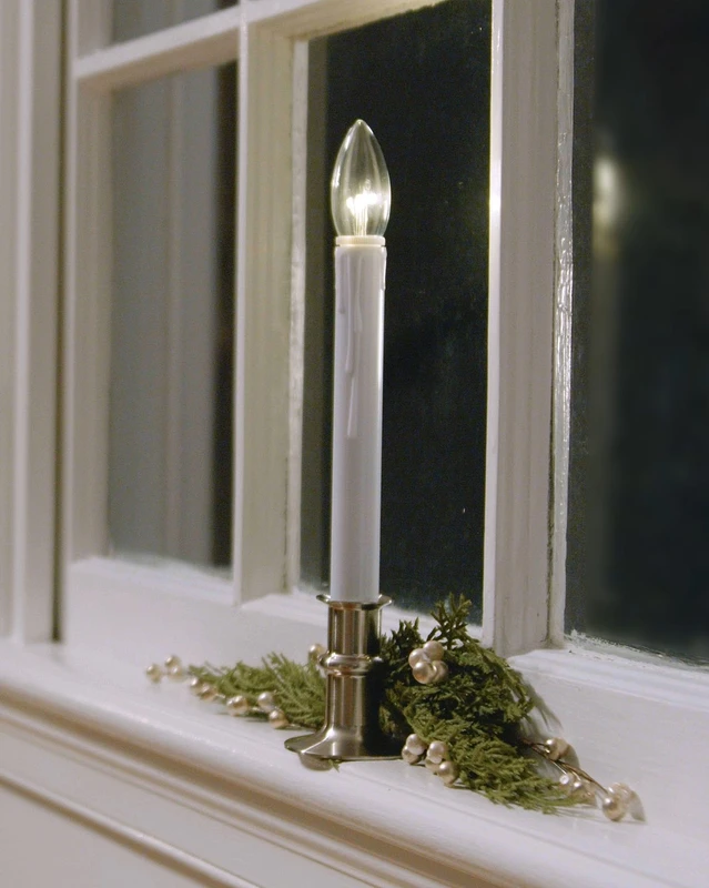 Battery Operated Window Candles: A Convenient Way to Add Warmth to Your Home Décor